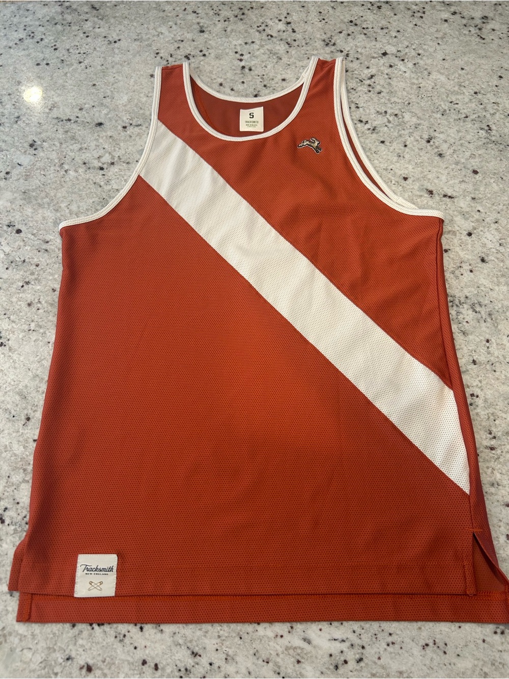 Tracksmith Van Cortlandt Running Singlet - Men's Small - Pimento/Ivory